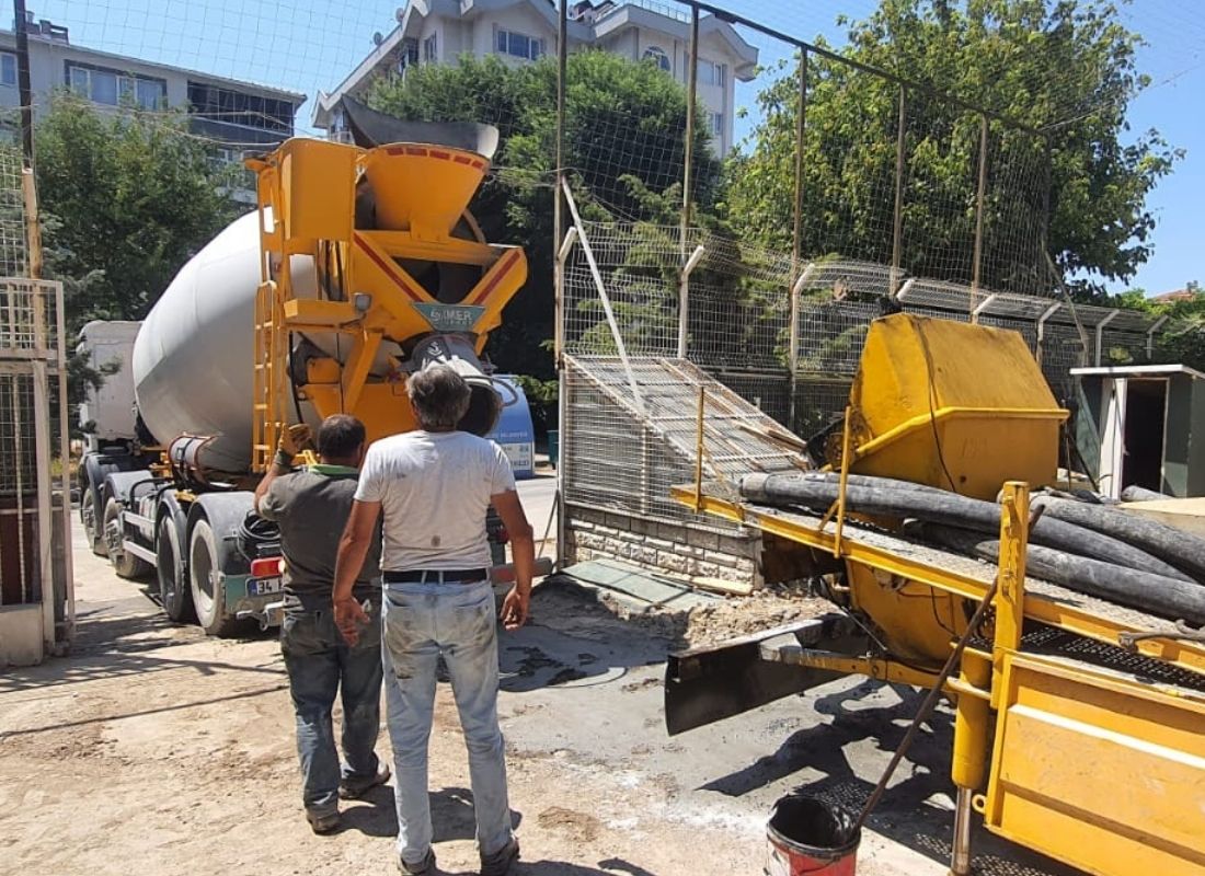 Radye Temel ve CFRP Kolon Güçlendirme 